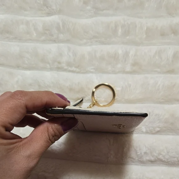 Coach Beige Card Holder with Gold Chain - Picture 4 of 9